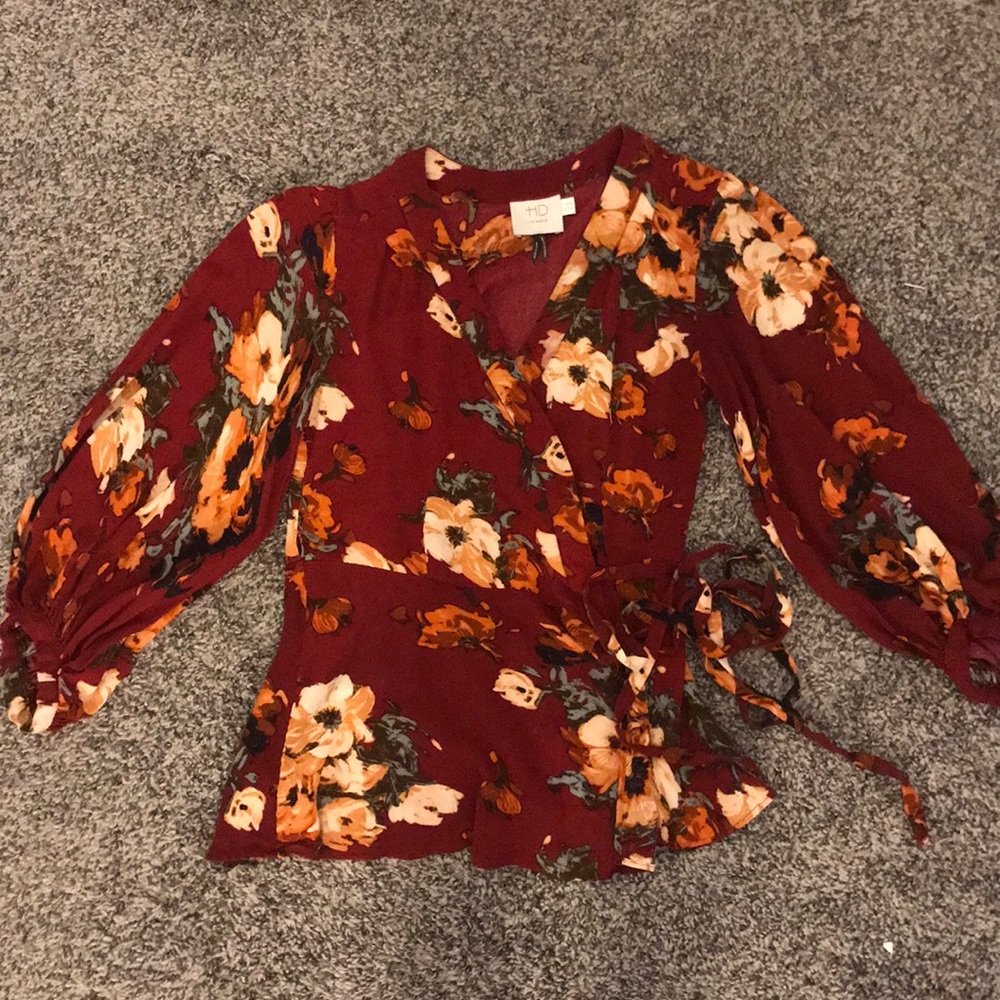 3 quarter sleeve tie around shirt